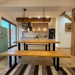 アパートホテル Marienhof ズノイモ