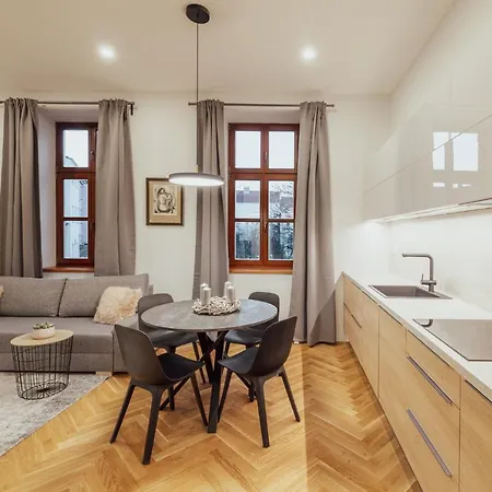 Marienhof Appart hôtel 4*
