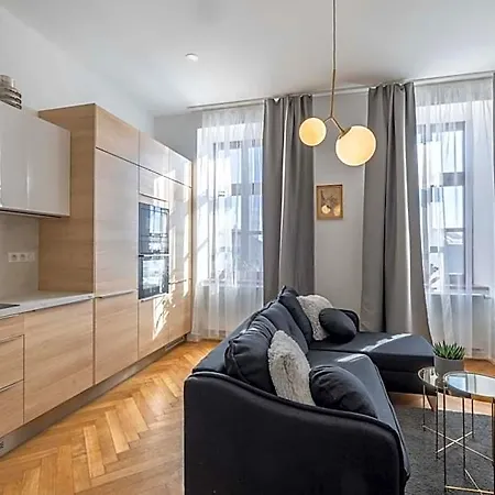 Marienhof Hotel apartamentowy 4*